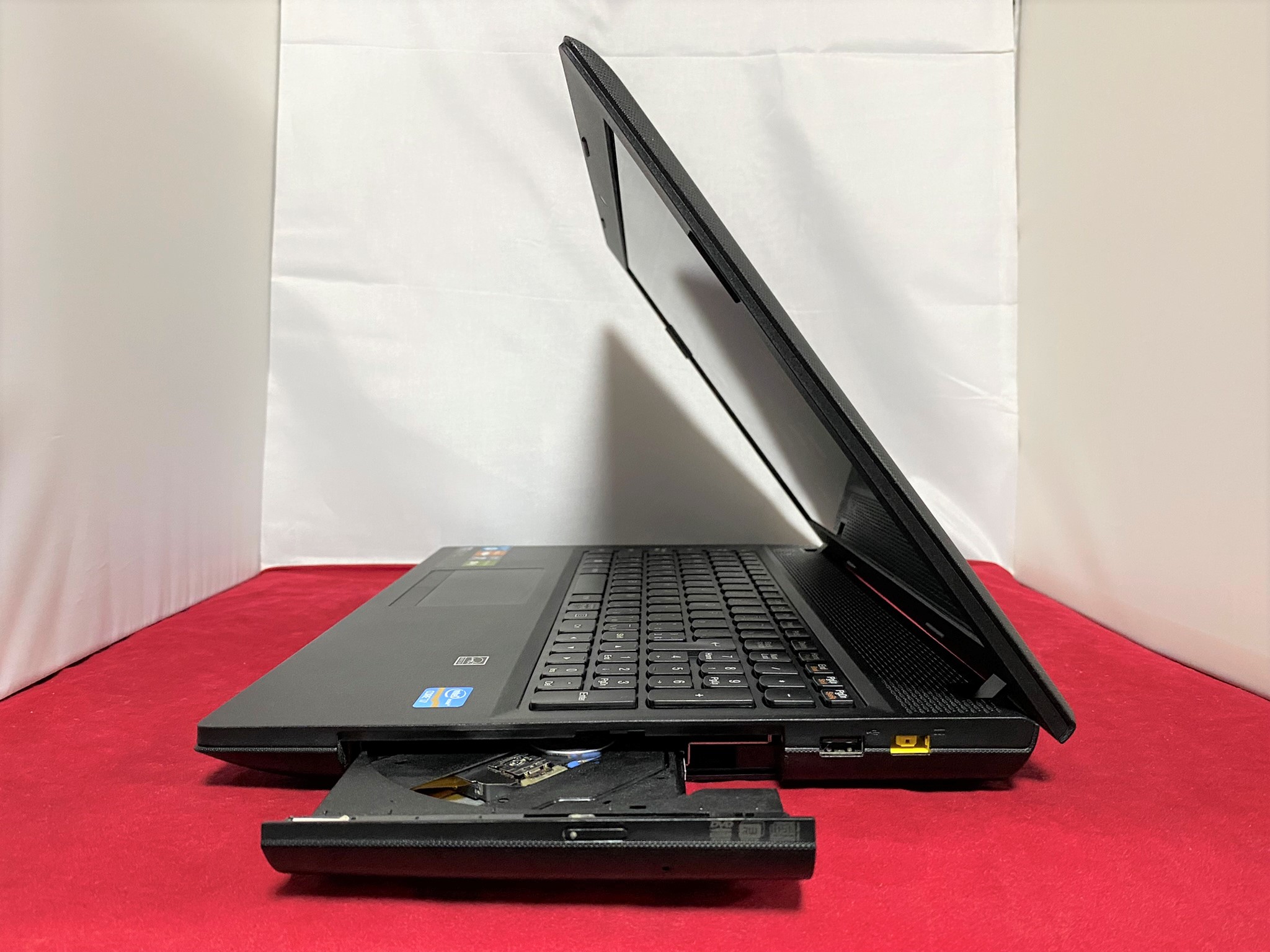 Lenovo G500 (Core i7 3632QM 2.20GHz/4GB/HDD:500GB) Windows8