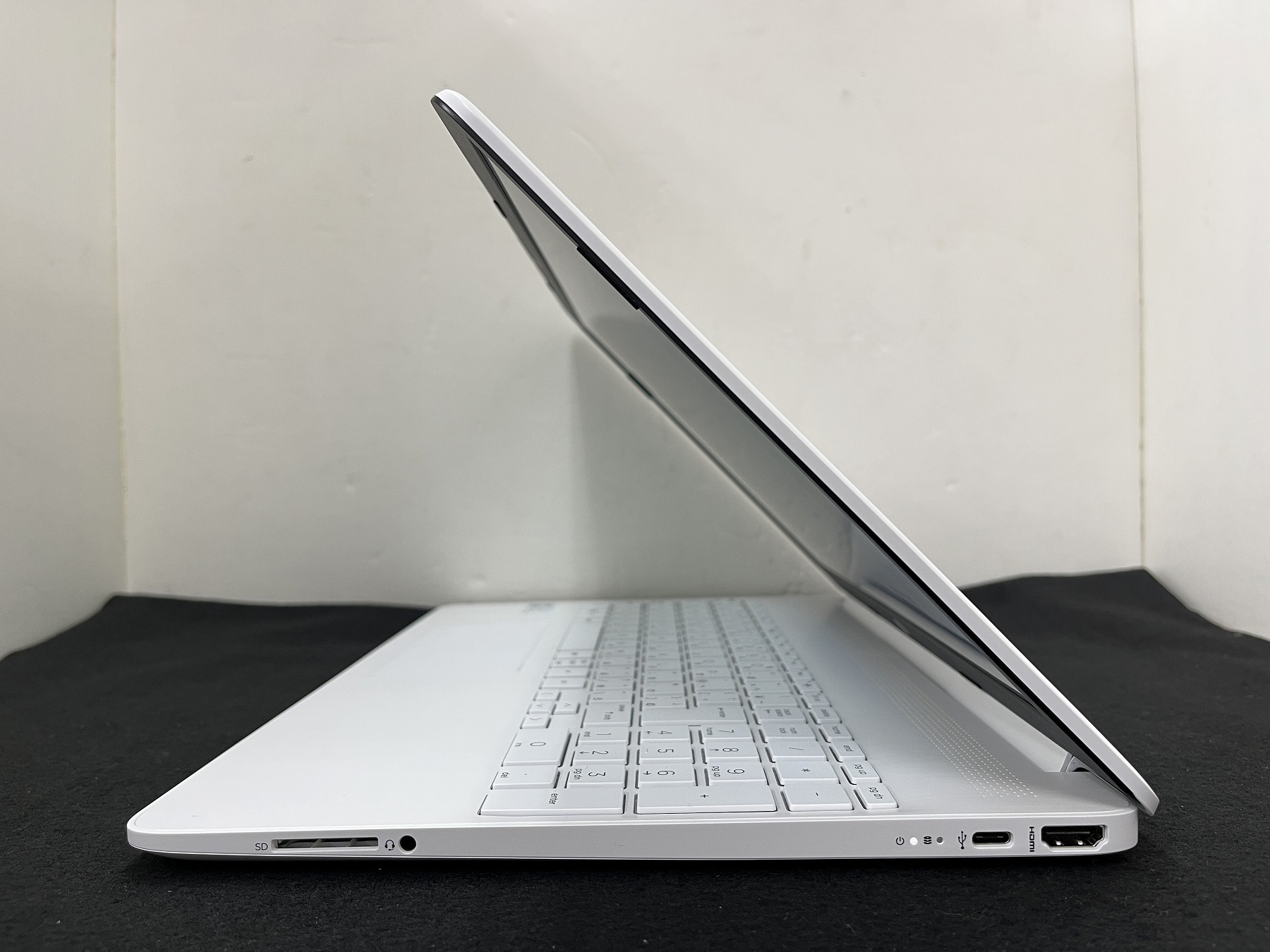 HP Laptop 15s-eq1519AU ノートパソコン HP Laptop 15s-eq1519AU