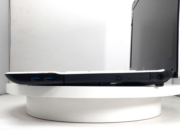 NEC LaVie G タイプS(CPU：Core i5 4200M 2.5GHz/メモリ：8GB/HDD：1TB 