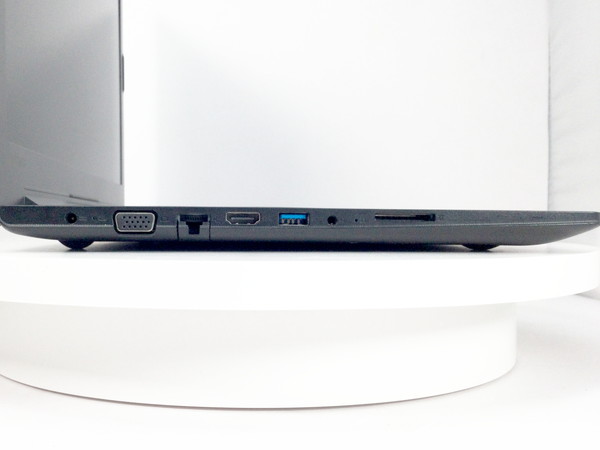 美品 ノートPC LENOVO(レノボ) ideapad 310-15IAP Lenovo ideapad 310-15IAP(CPU：Celeron N3350 1.1GHz/メモリ