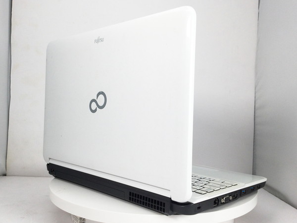 美品　富士通　LIFEBOOK AH77/G　メモリ8G　corei7 富士通 LIFEBOOK AH77/G(訳あり)(CPU：Core i7 2670QM 2.2GHz