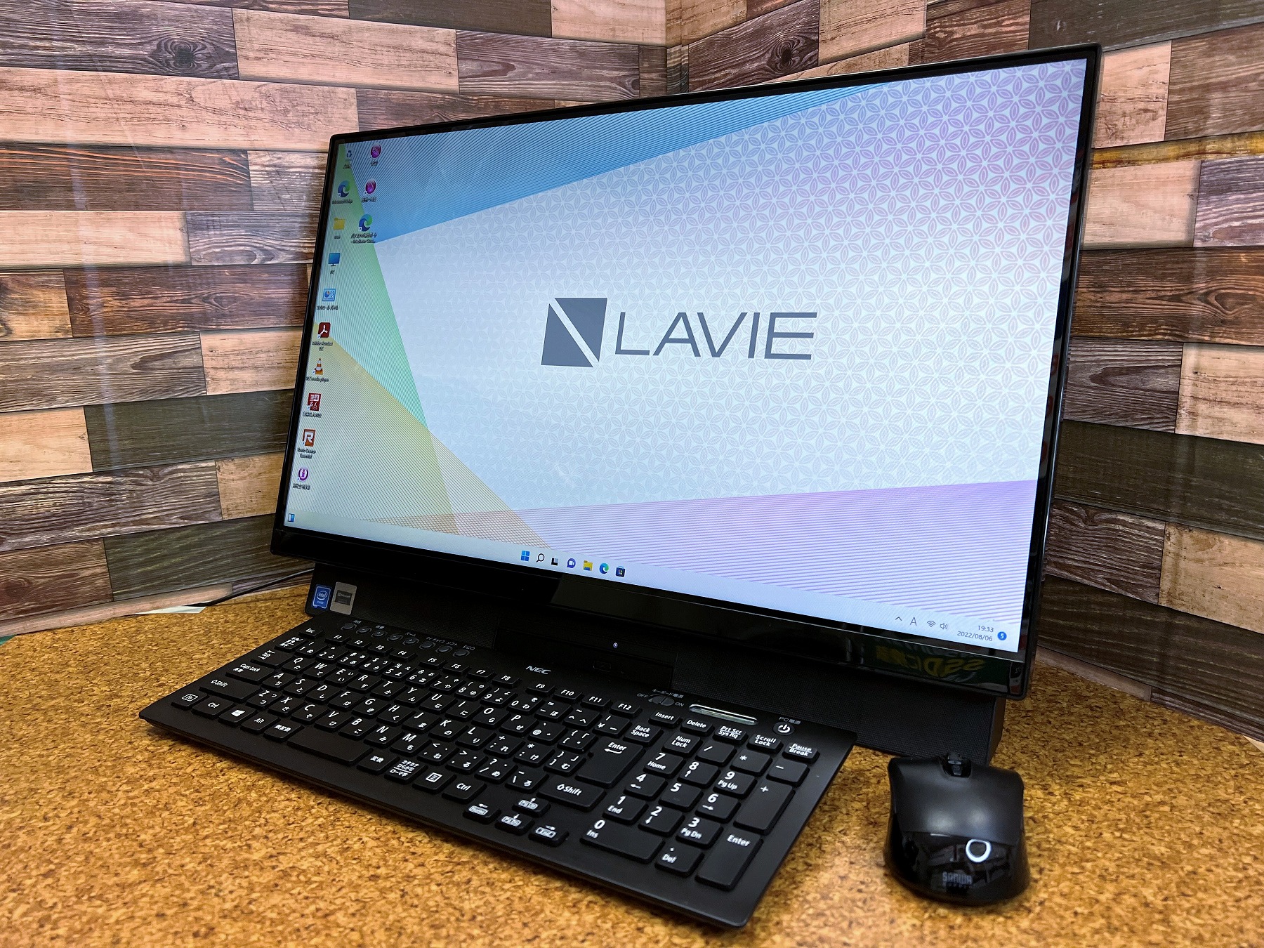 Windowsデスクトップ NEC LAVIE DA370 Celeron 4205U 8GB 1TB Amazon.co.jp: NEC PC-DA370EAB LAVIE Desk All-in-one