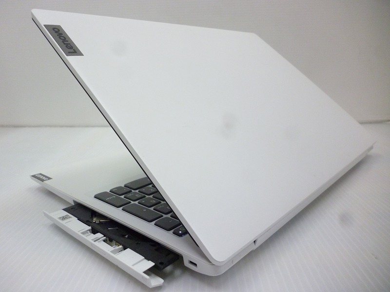 Lenovo ideaPad L3 15lML05 (Celeron 5205U 1.9GHz/メモリ:8GB