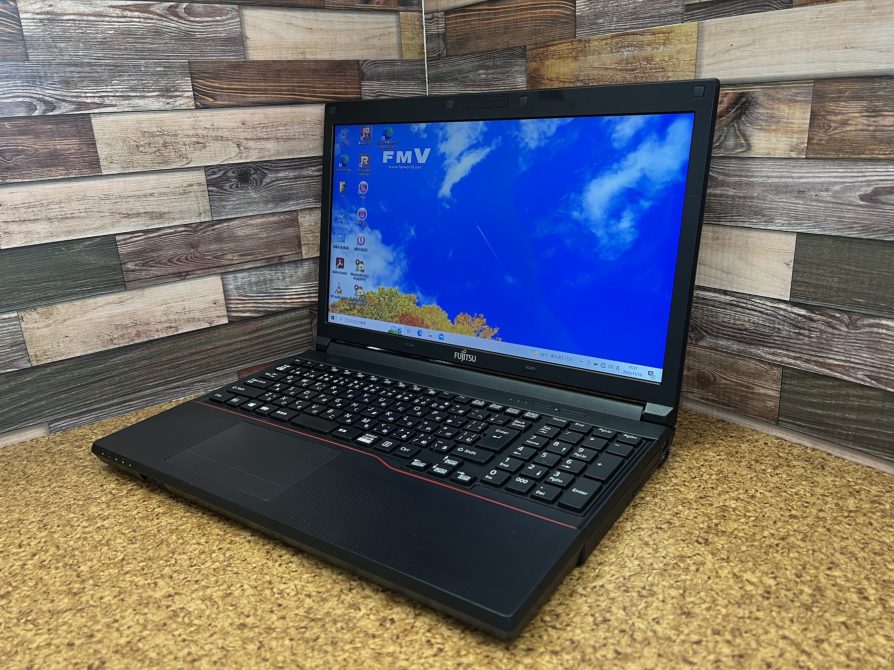 【896】富士通LIFEBOOK A573/G i3 XP office 896】富士通LIFEBOOK A573/G i3 XP office