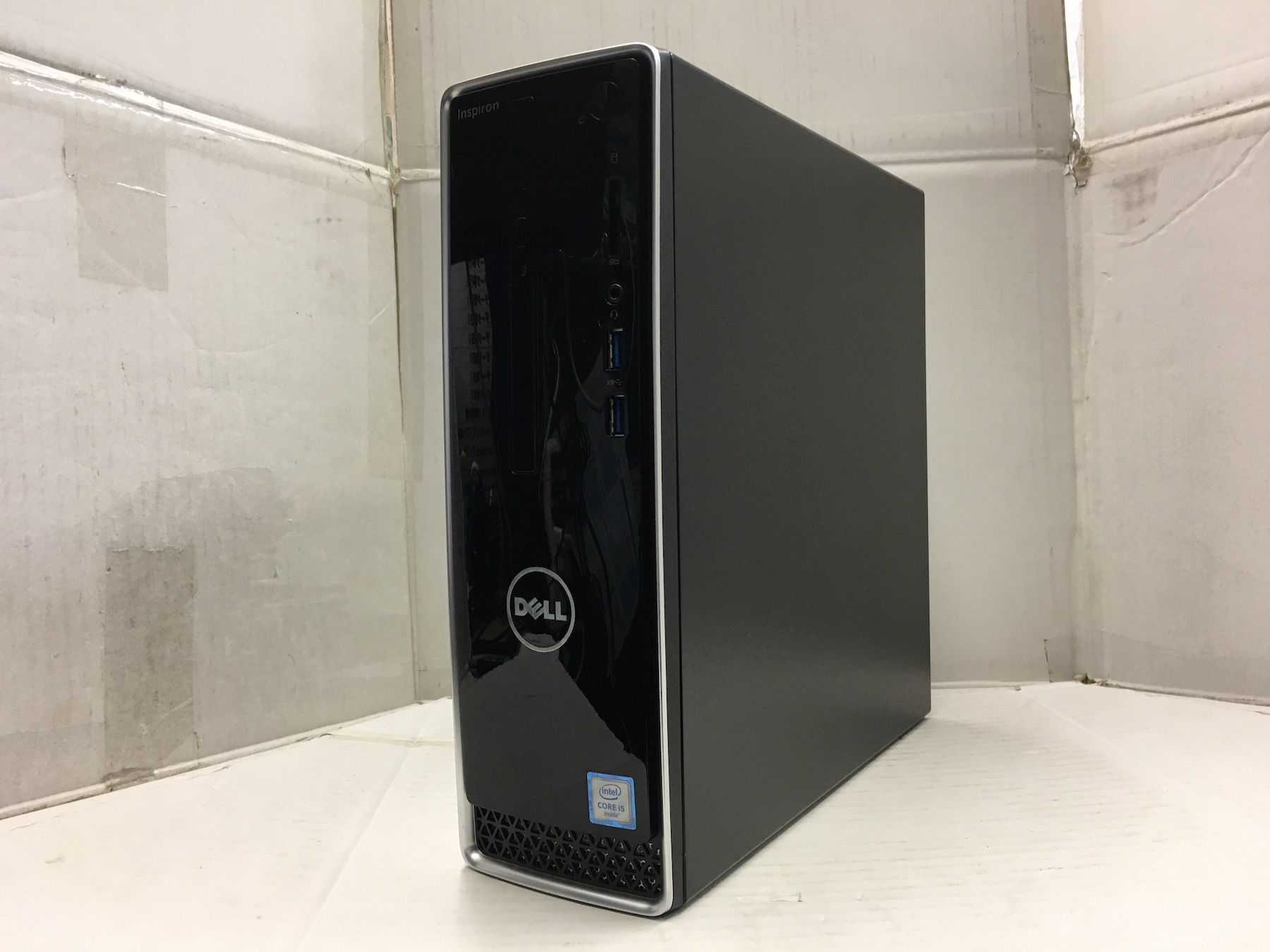 DELL Inspiron 3250 D13S001 (CPU：Core i5 6400 2.7GHz/メモリ