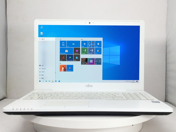 富士通 LIFEBOOK AH50/X(CPU：Core i7 6700HQ 2.6GHz/メモリ：4GB/HDD