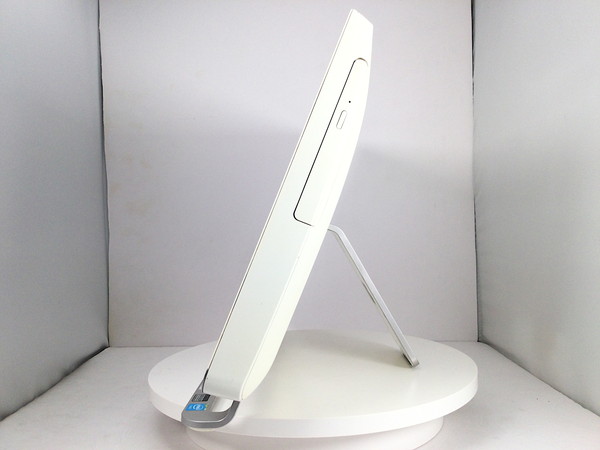 東芝 dynabook D61/54MWS(CPU：Core i7 4710MQ 2.5GHz/メモリ：8GB/HDD