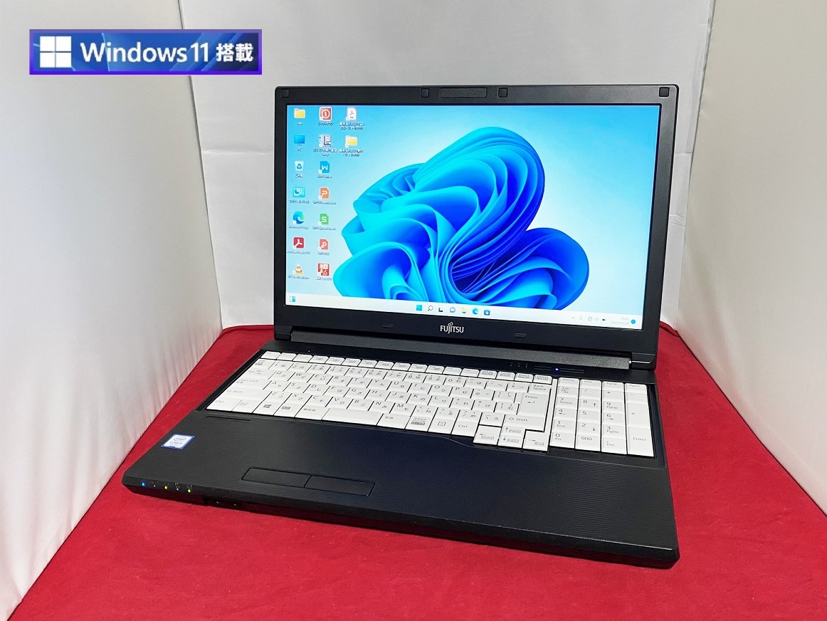 美品✨富士通LIFEBOOK✨i3、750GBの大容量❤️WEBカメラ付き 富士通 ノートパソコン（PC） LIFEBOOK（ライフブック） 最新