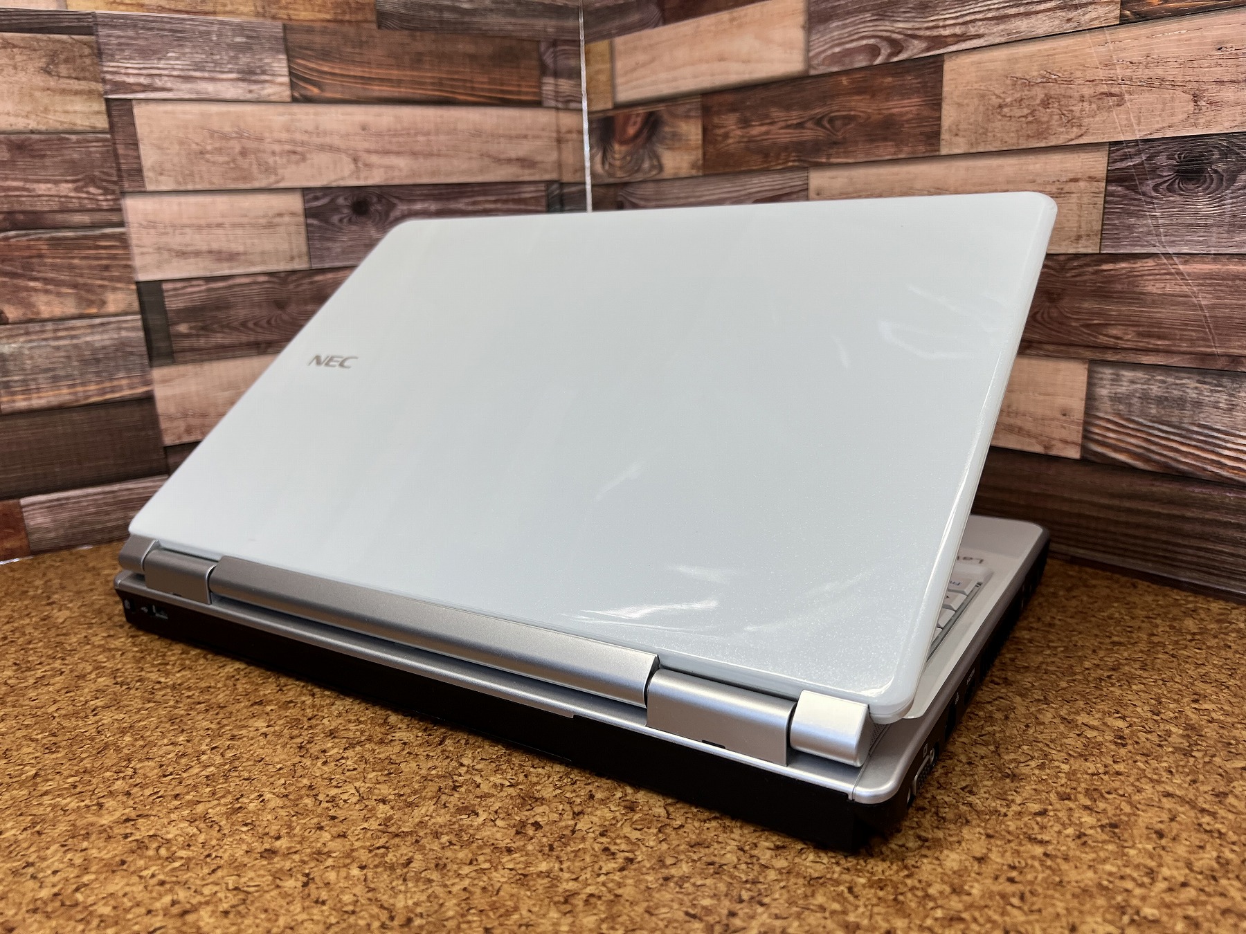 【タイムセール】【美品】NEC LaVie L PC-LL750SSW NEC LaVie L LL750/SSW PC-LL750SSW [クリスタルホワイト] 価格