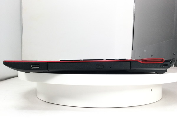NEC NS700/BAR-E3（訳あり）(CPU：Core i7 5500U 2.4GHz/メモリ