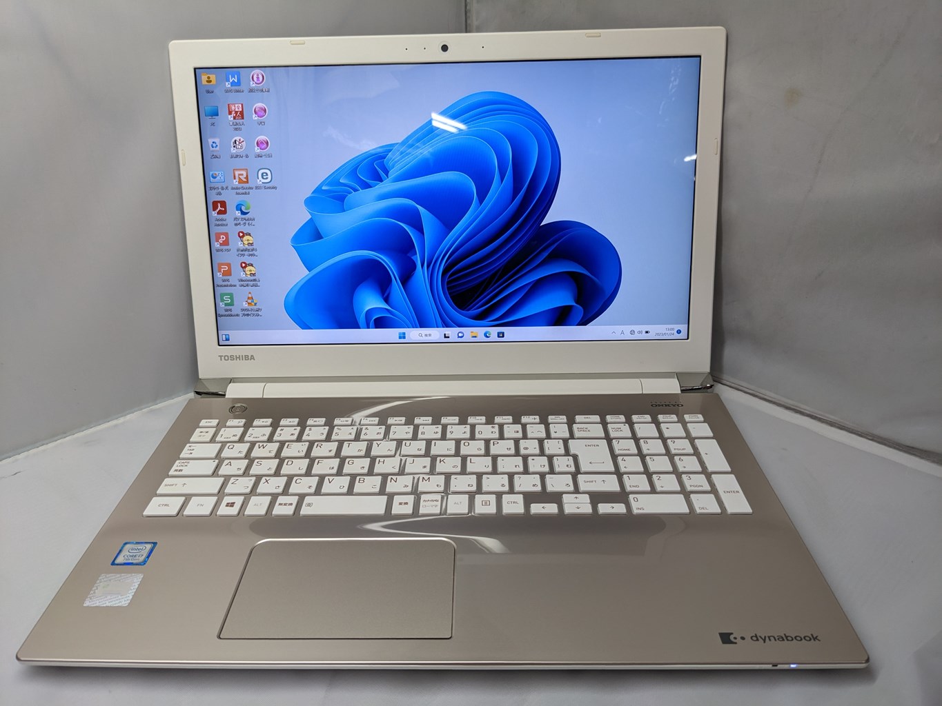 Windows11搭載 TOSHIBAノートPC dynabook T65/EG 東芝 dynabook T65/EG (CPU：Core i7 7500U 2.7GHz/メモリ：8GB