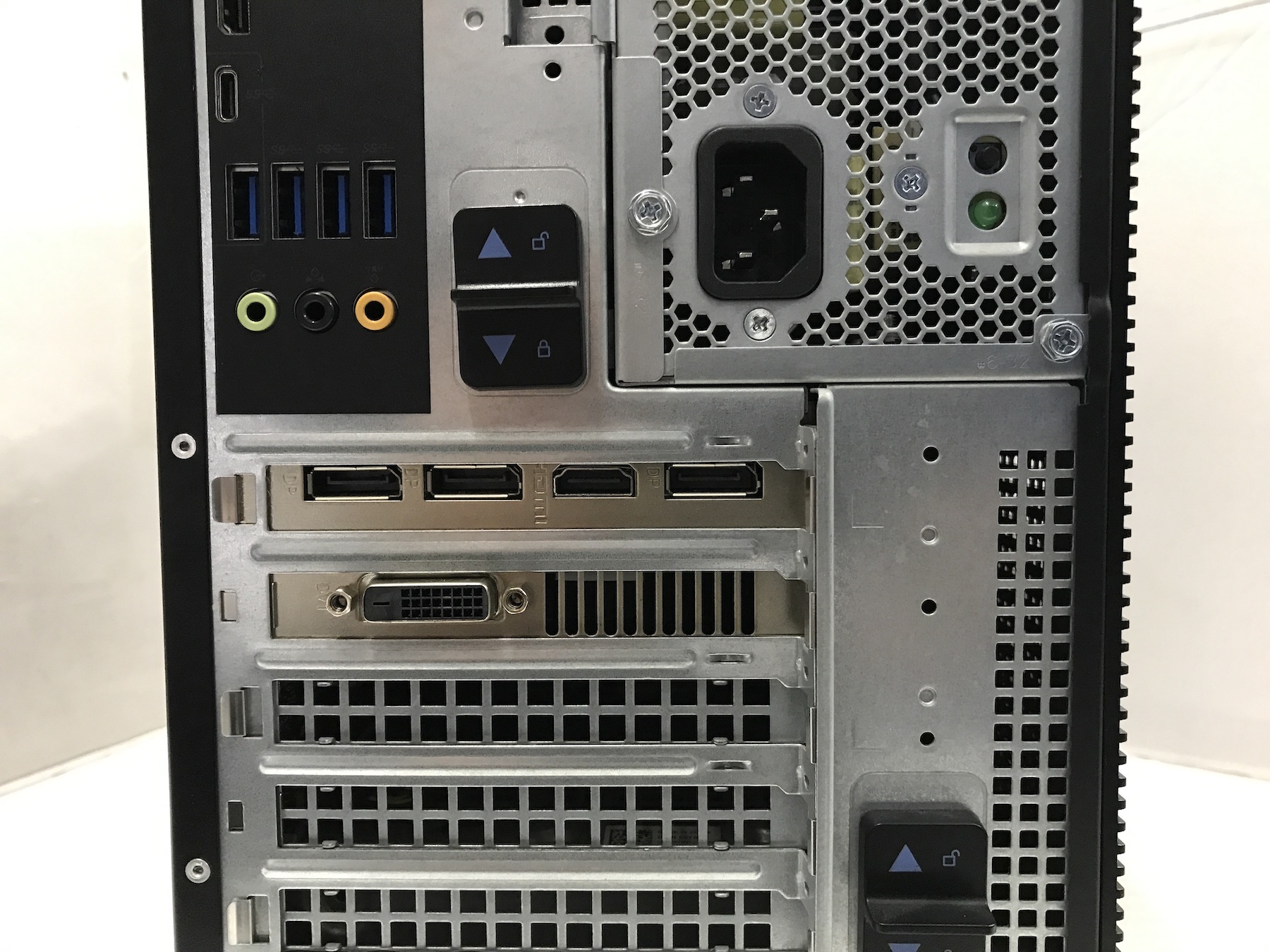 ☆高性能☆ Dell Core i7-8700 メモリ16GB SSD+HDD DELL XPS 8930 Core i7 8700 3.2GHz メモリ16GB SSD256GBnvme+