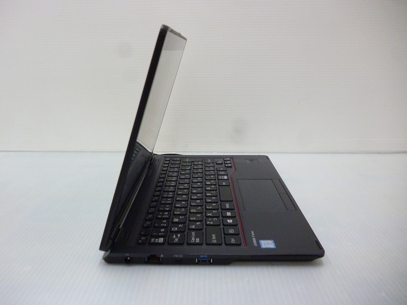 #892 富士通 P727/R i5-7300U 8Gb SSD256GB 892 富士通 P727/R i5-7300U 8Gb SSD256GB 富士通 LIFEBOOK P727