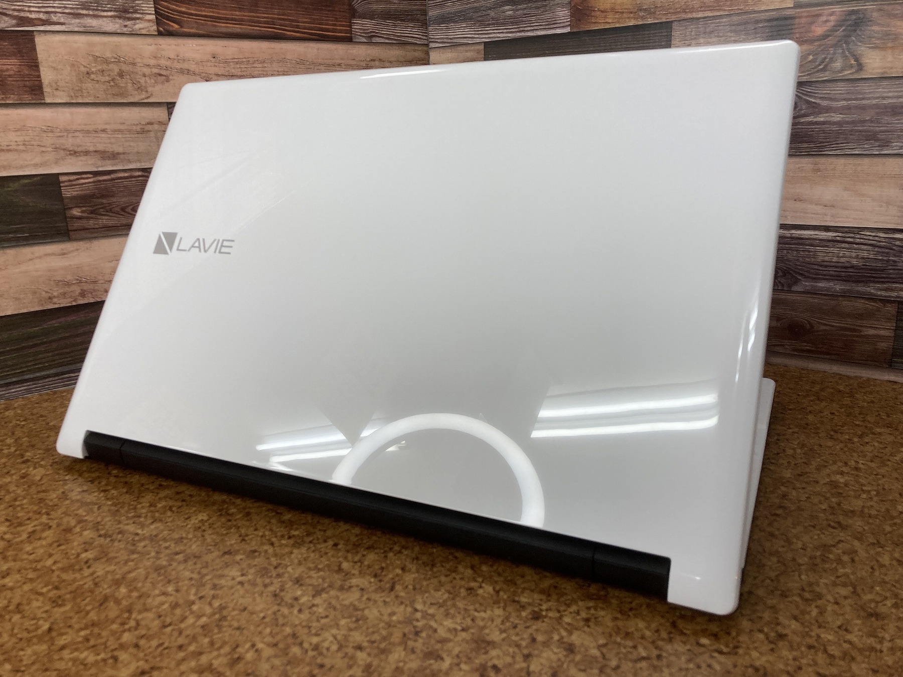 ［NEC］LAVIE NS150/E ノートPC Win10セットアップ済み LAVIE Note Standard NS150/EAW (CPU： Celeron 3855U 1.6GHz