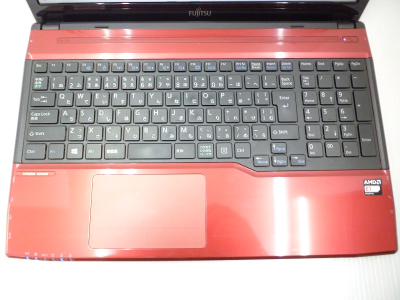 富士通 LIFEBOOK AH40/M (CPU:AMD E1-2100 1.0GHz/メモリ:8GB