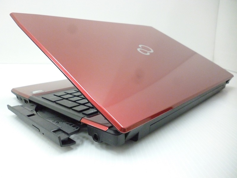 【きなこ。】富士通 LIFEBOOK AH40/F ノートパソコン きなこ。】富士通 LIFEBOOK AH40/F ノートパソコン きなこ