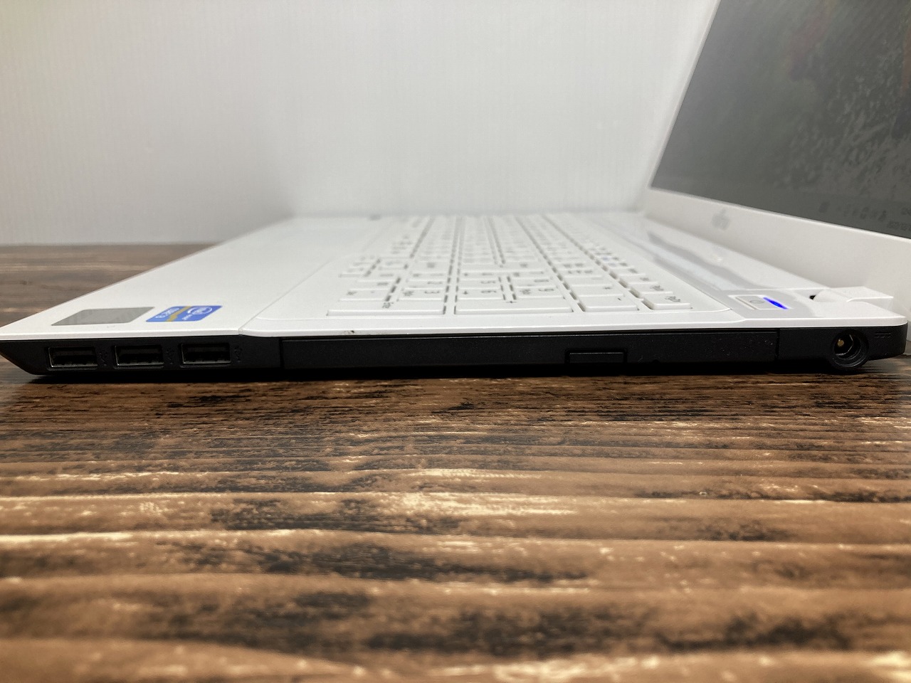 富士通 LIFEBOOK AH45/J(CPU： Core i3 3110M 2.4GHz/メモリ