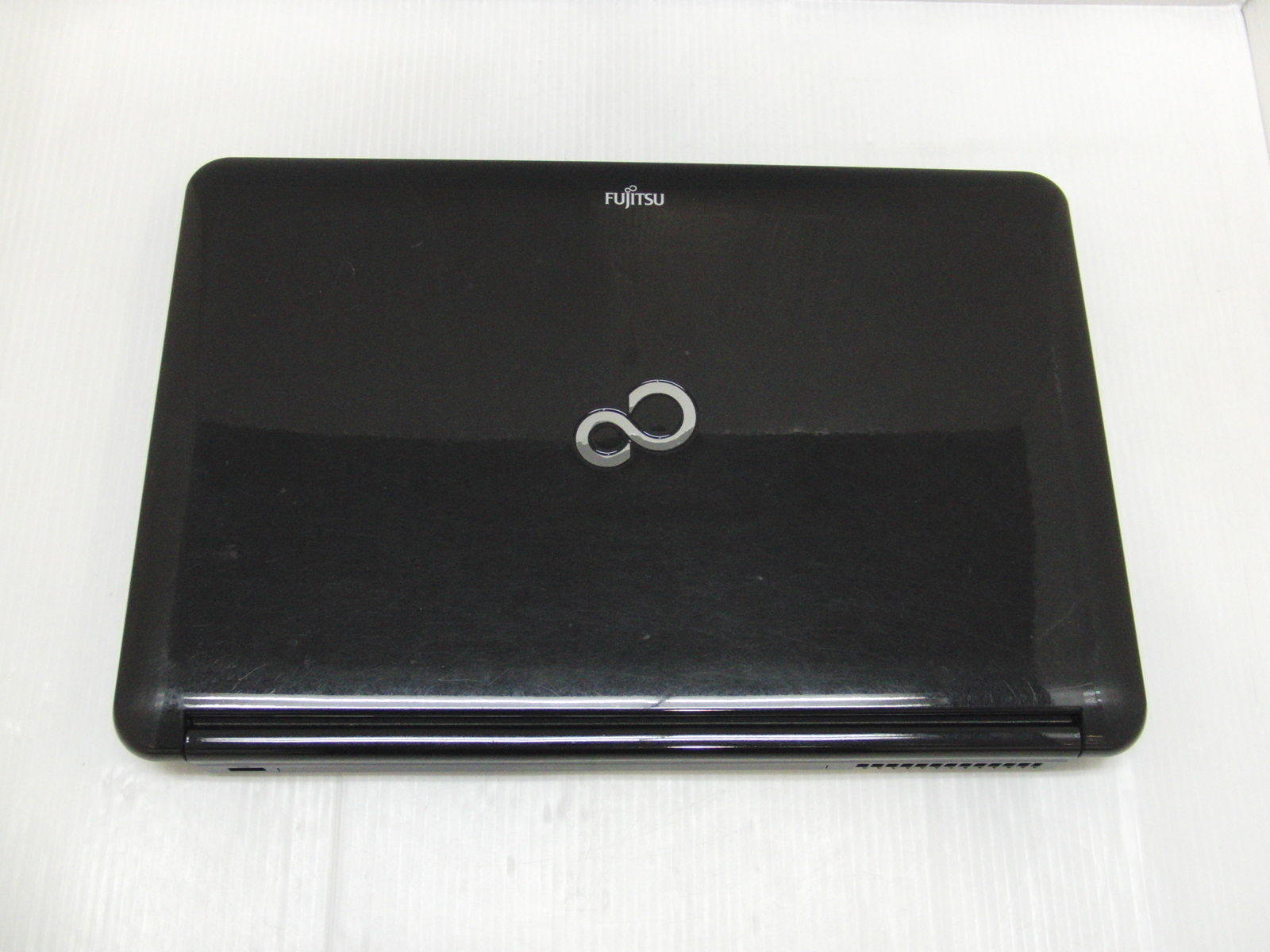 爆速SSD256GB 富士通 LIFEBOOK AH54/Ｅ i3-2330M 爆速SSD256GB 富士通 LIFEBOOK AH54/E i3-2330M