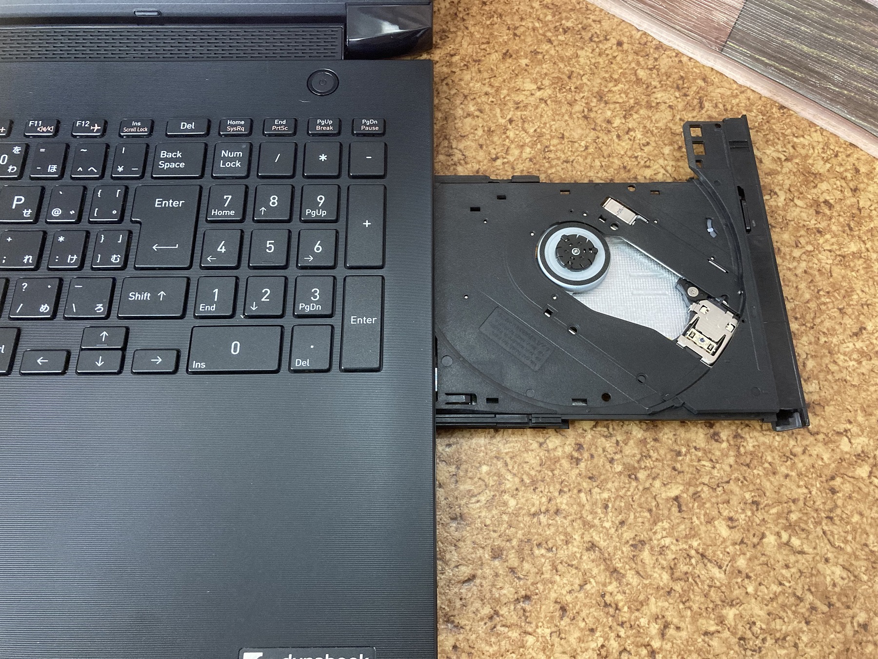dynabook BJ65/FS(CPU： Core i5 10210U 1.6GHz/メモリ：8GB/SSD
