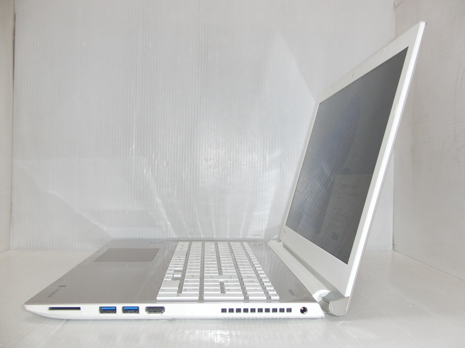 東芝 dynabook T65/CG Win11・SSDモデル