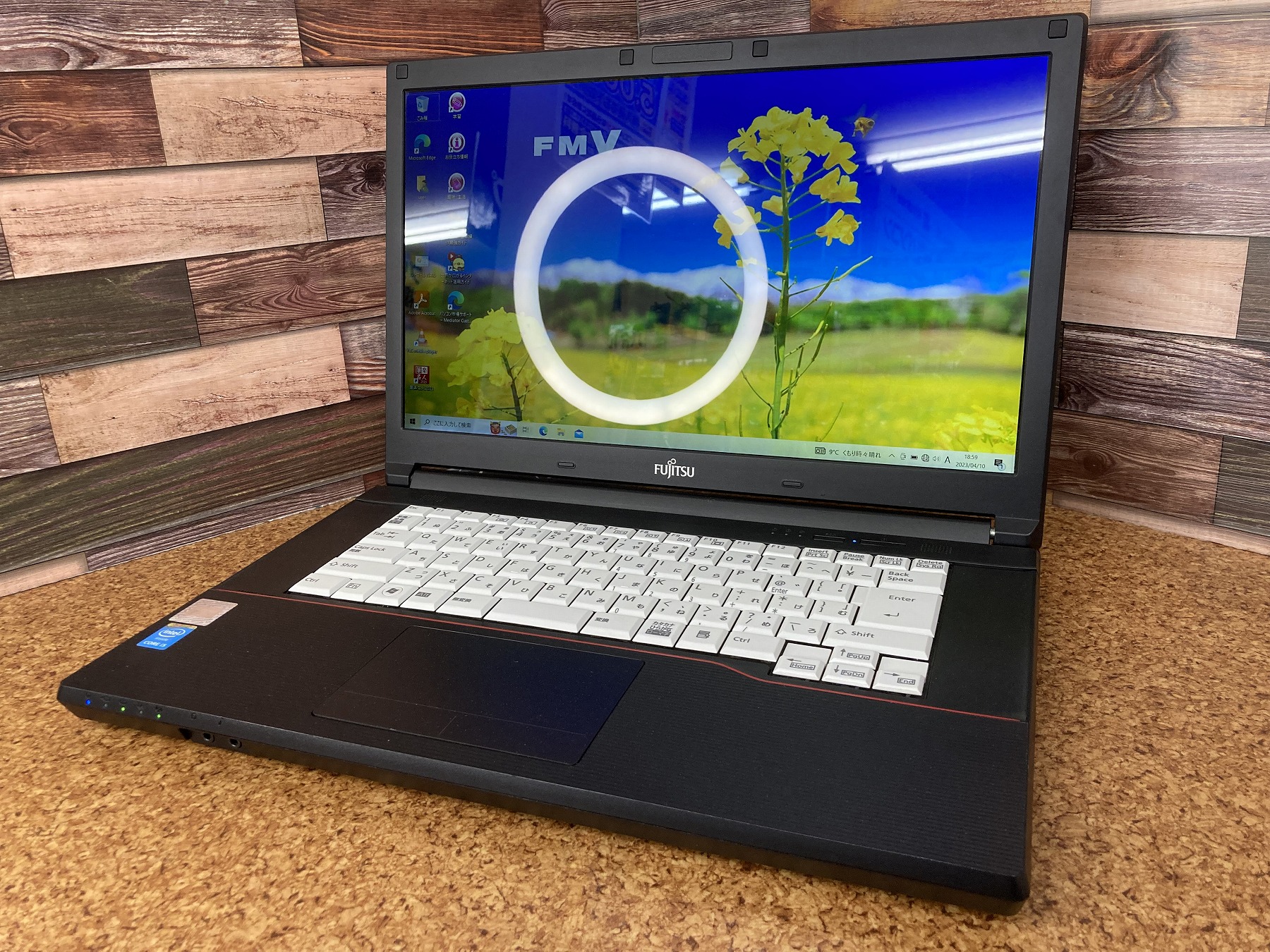 LIFEBOOK A574/M FMVA10004(CPU： Core i5 4310M 2.7GHz/メモリ