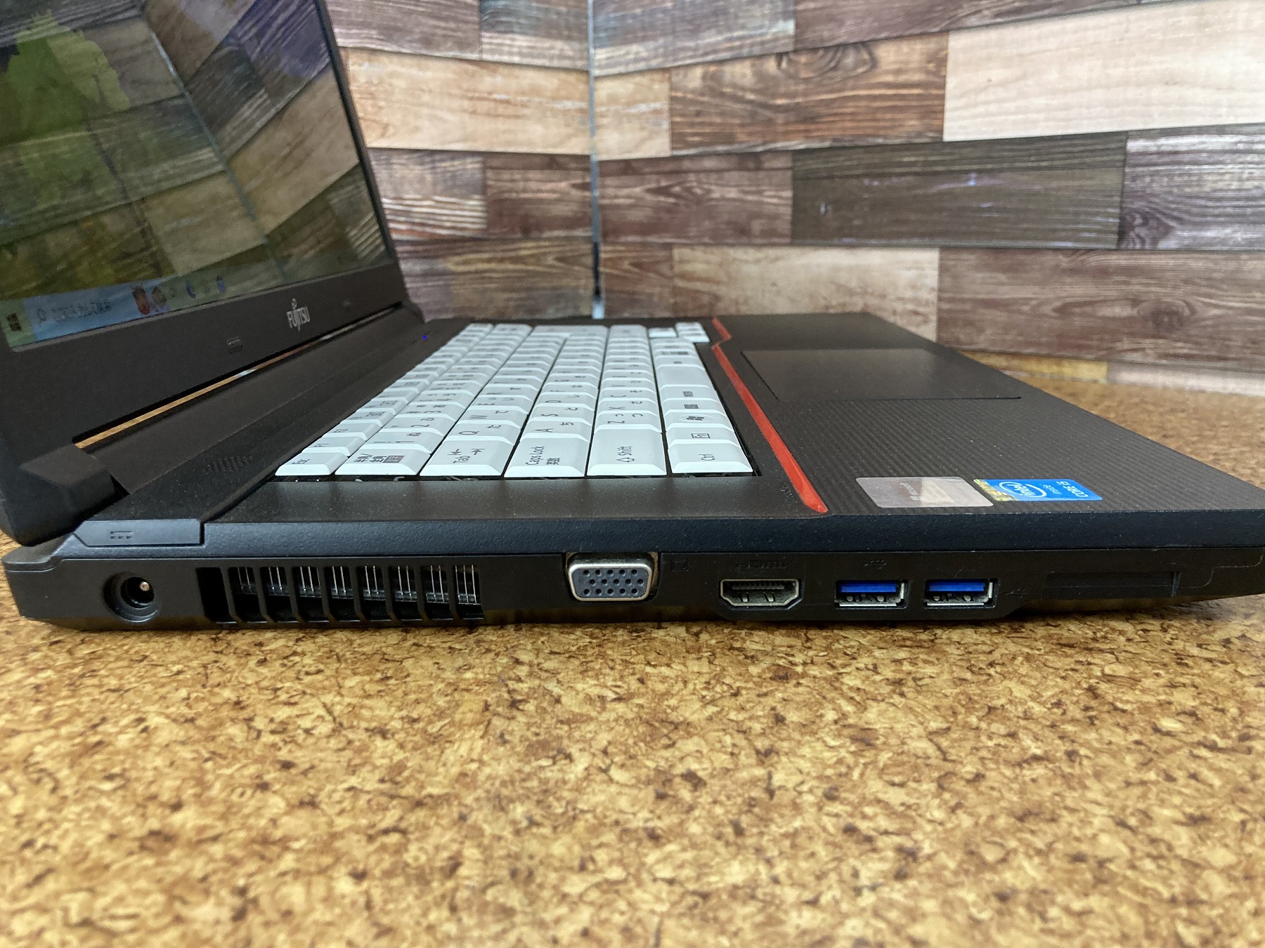 美品SSD128GB メモリ8GB★A574/M 高解像度 ノートパソコン293 Amazon.co.jp: FUJITSU 富士通 LIFEBOOK A574/M Core i5 8GB