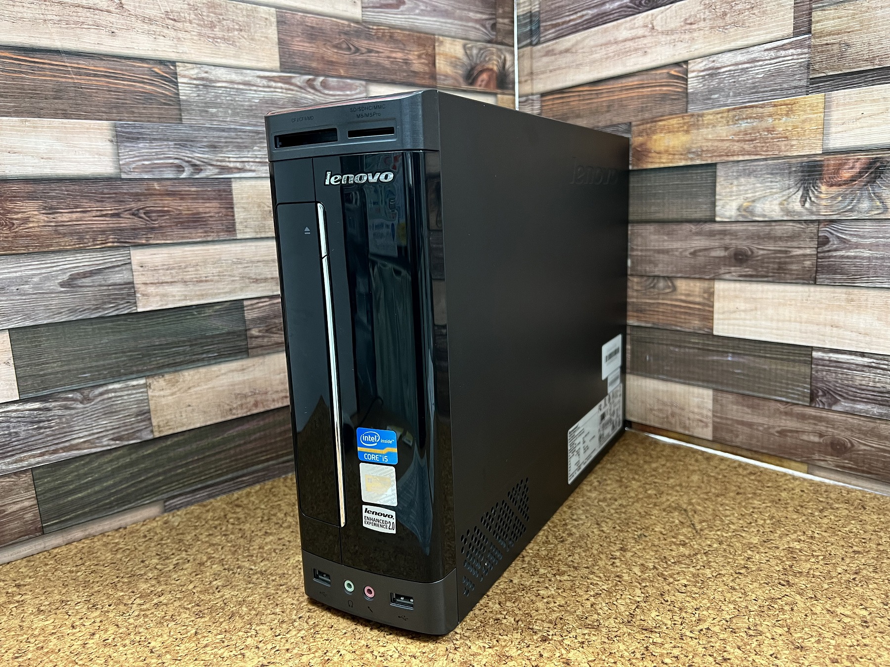 Lenovo H330  本体のみ  Windows10搭載 ASCII.jp：Lenovo H330──SandyBridge時代にスリムタワーを選ぶ