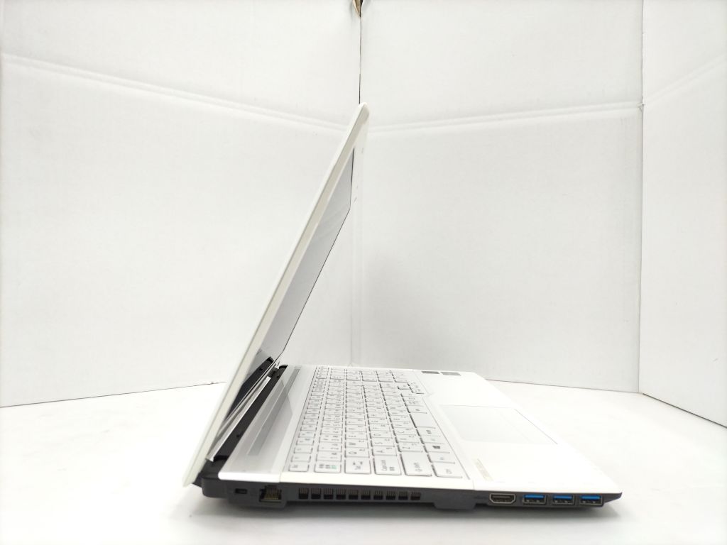 富士通 LIFEBOOK AH42/M ノートパソコン 富士通 LIFEBOOK AH42/M 中古ノートパソコンが激安販売中！ 中古