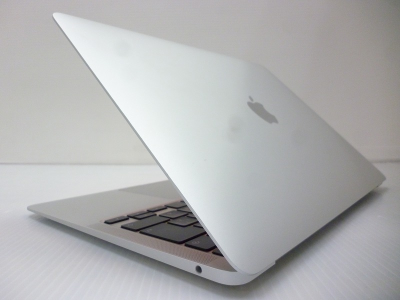 MacBook Air 2020年モデルA2179 早い者勝ち　訳あり品 Apple MacBook Air 2020 A2179 13in Core i3 1.1 GHz 8GB RAM