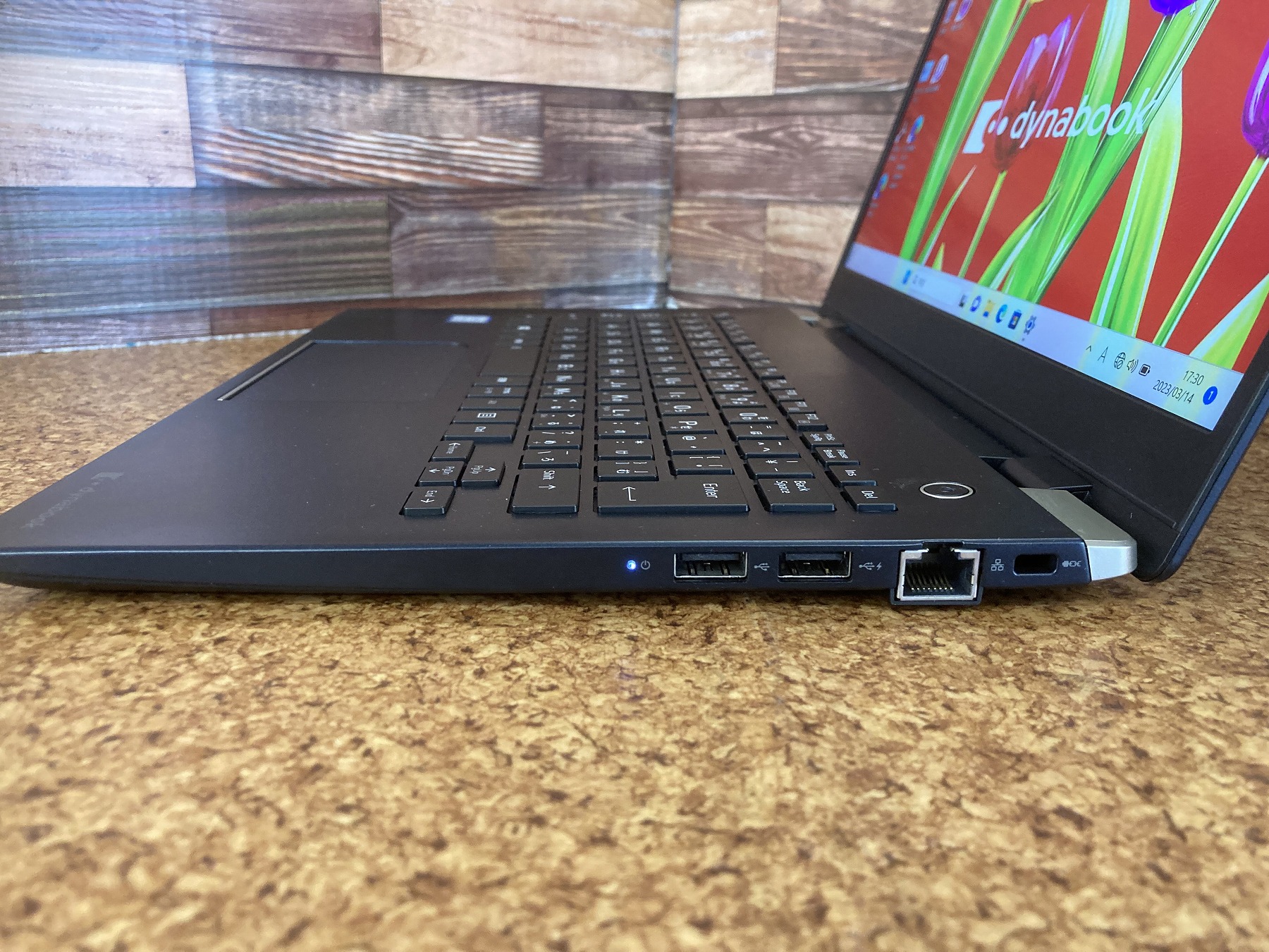 i5 8250U dynabookg83/m メモリ16gb SSD256gb dynabook 東芝 TOSHIBA G83/M 第8世代 Core i5 8250U 1.60GHz