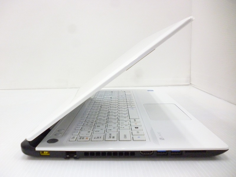 NEC LAVIE NS150/D (CPU:Celeron 3215U 1.70GHz/メモリ:8GB/SSD:500GB