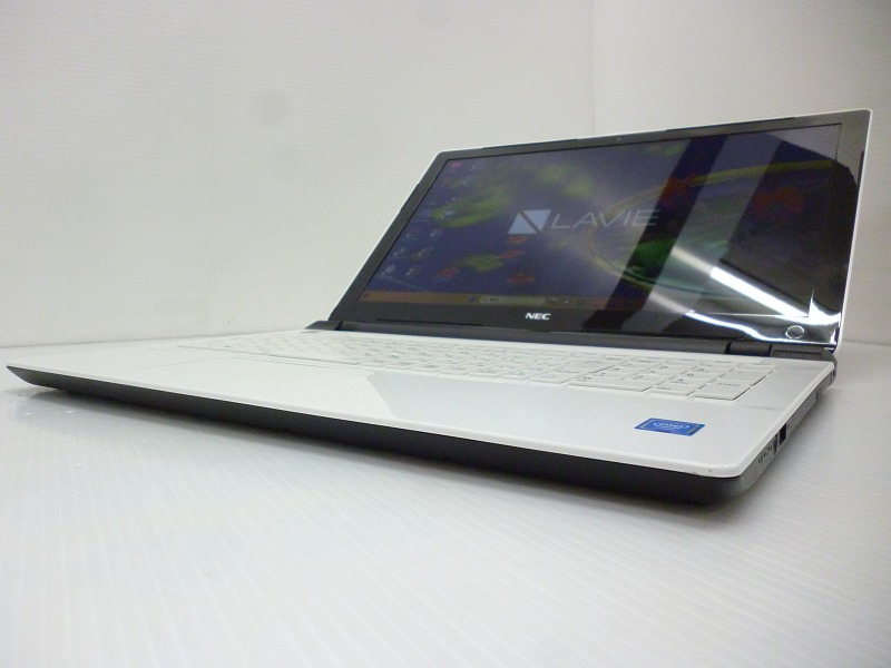 NEC LAVIE NS150/D (CPU:Celeron 3215U 1.70GHz/メモリ:8GB/SSD:500GB