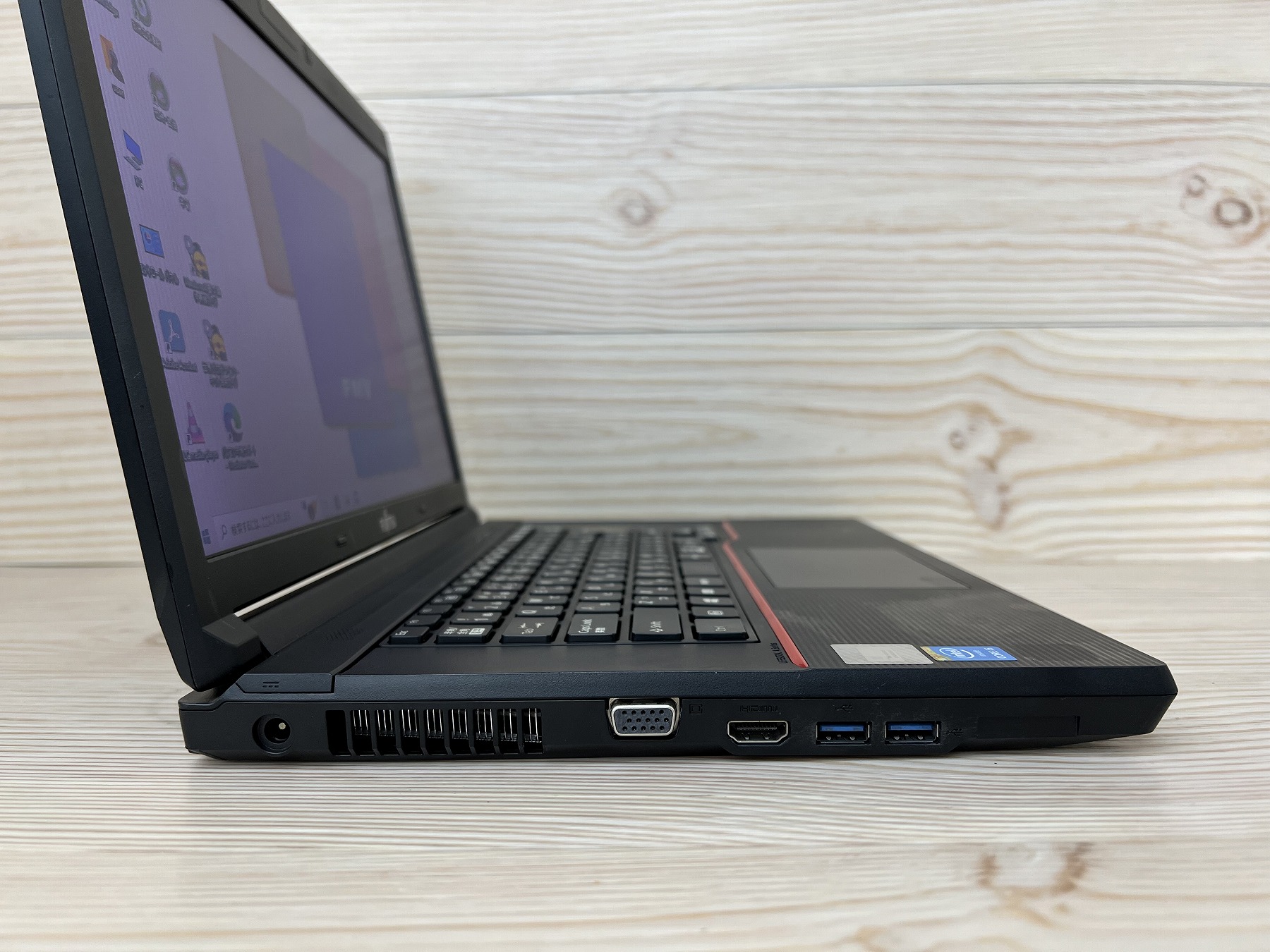LIFEBOOK A574/H FMVA05004(CPU： Core i5 4300M 2.6GHz/メモリ