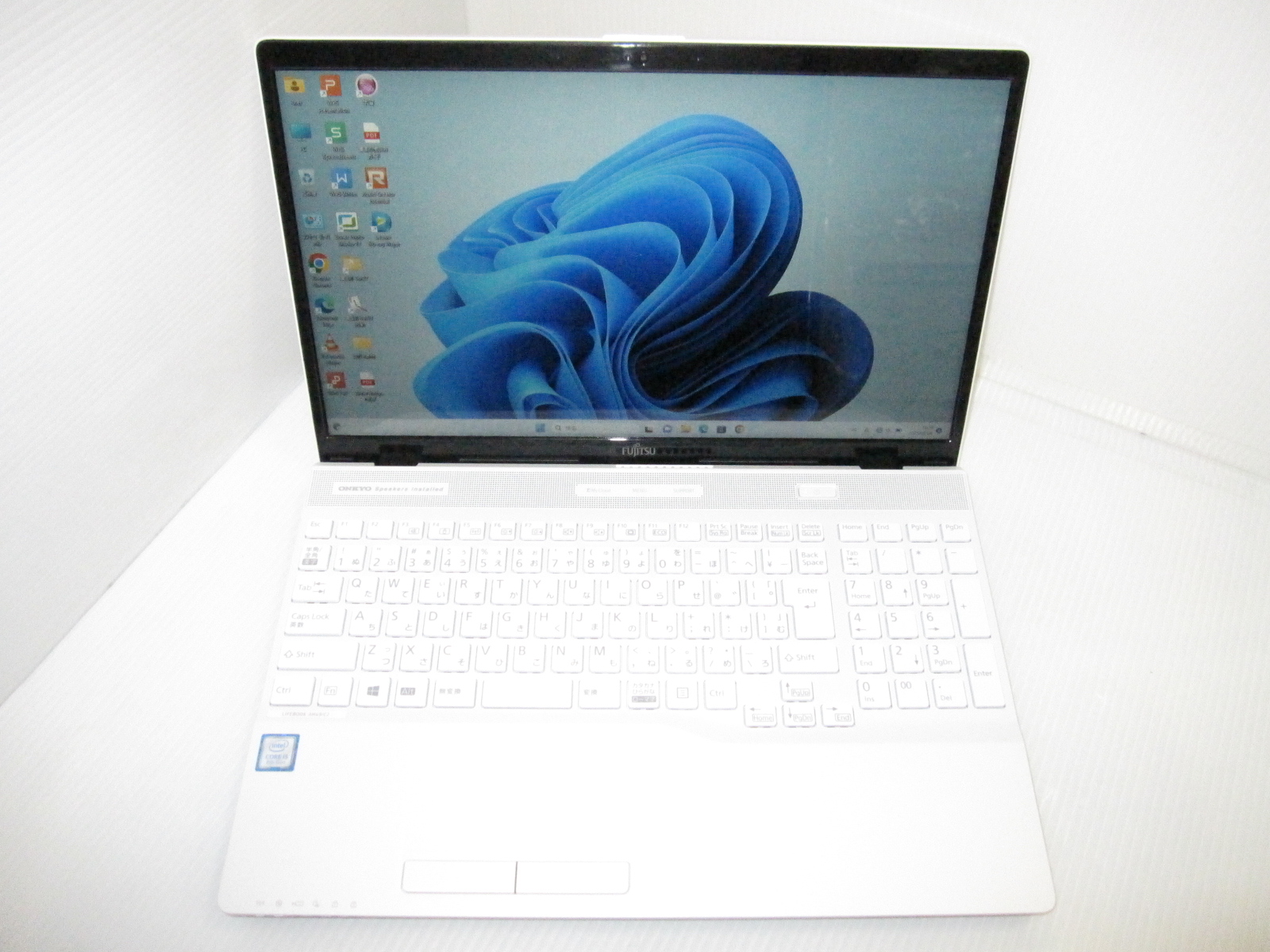 富士通 LIFEBOOK AH49/C2 Win11・ﾒﾓﾘ16GB・SSD500GBモデル