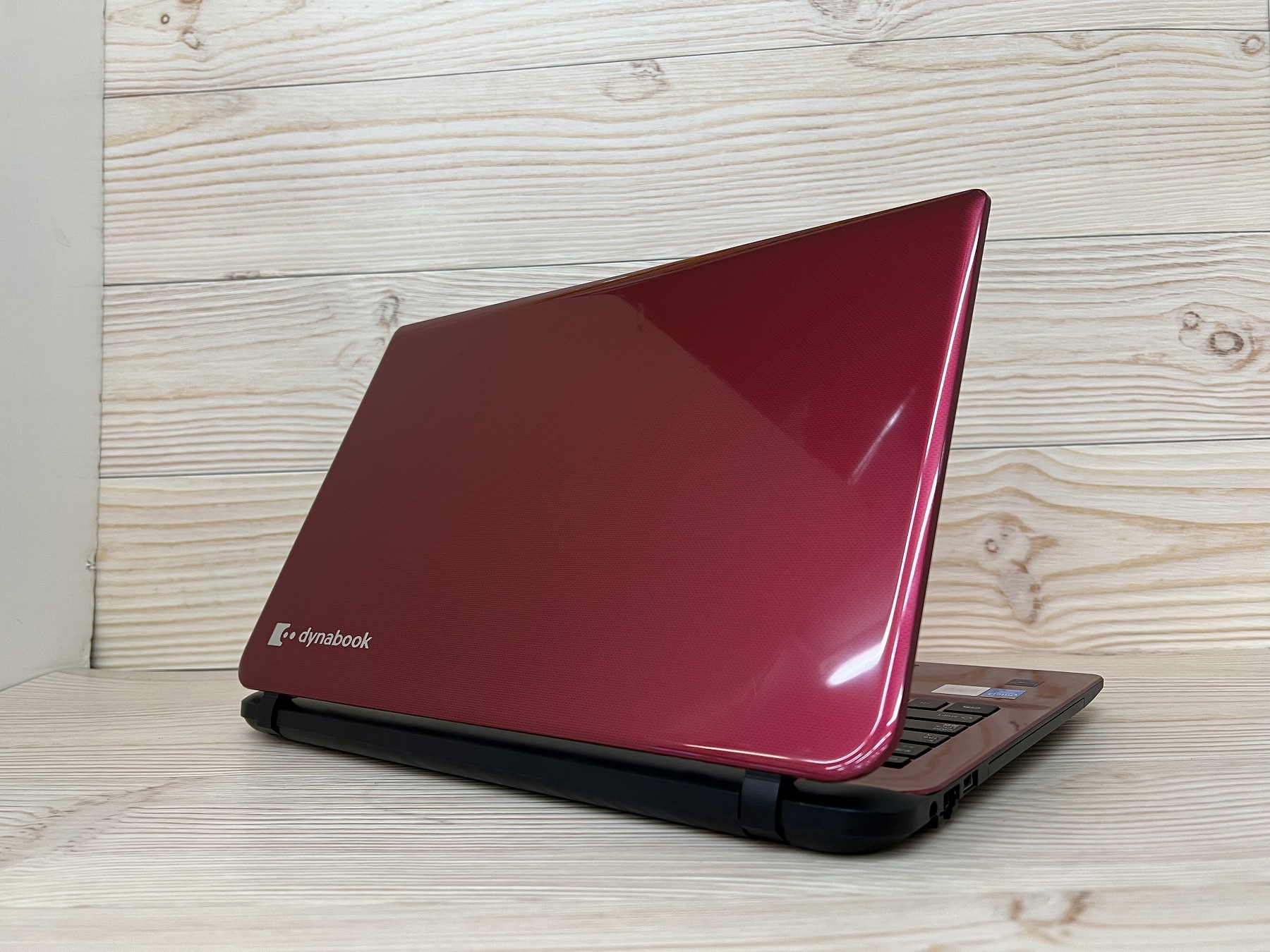 dynabook T55/76MR(CPU： Core i7 4510U 2GHz/メモリ：8GB/SSD