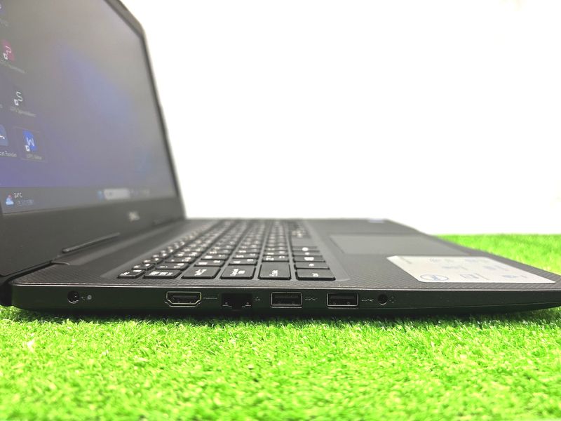 DELL ノートPC Vostro15 i3 8GB SSD Win10 DELL VOSTRO 15