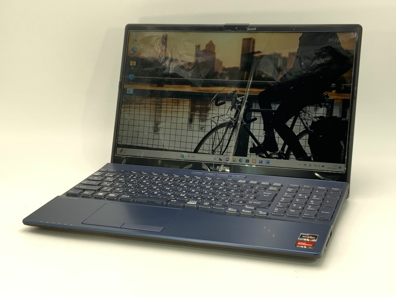 LIFEBBOOK　AH51/F3（Reizen7 ）