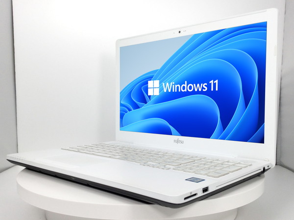 富士通 AH50/X Corei7-6700HQ