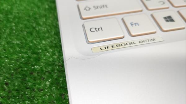 Windows11 高性能ノートパソコン LIFEBOOK AH77/M Windows11 高性能ノートパソコン LIFEBOOK AH77/M 富士通