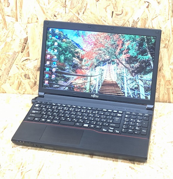 高速SSD240GB搭載 第三世代 Core i5-3340M LIFEBOOK A573/G ノート