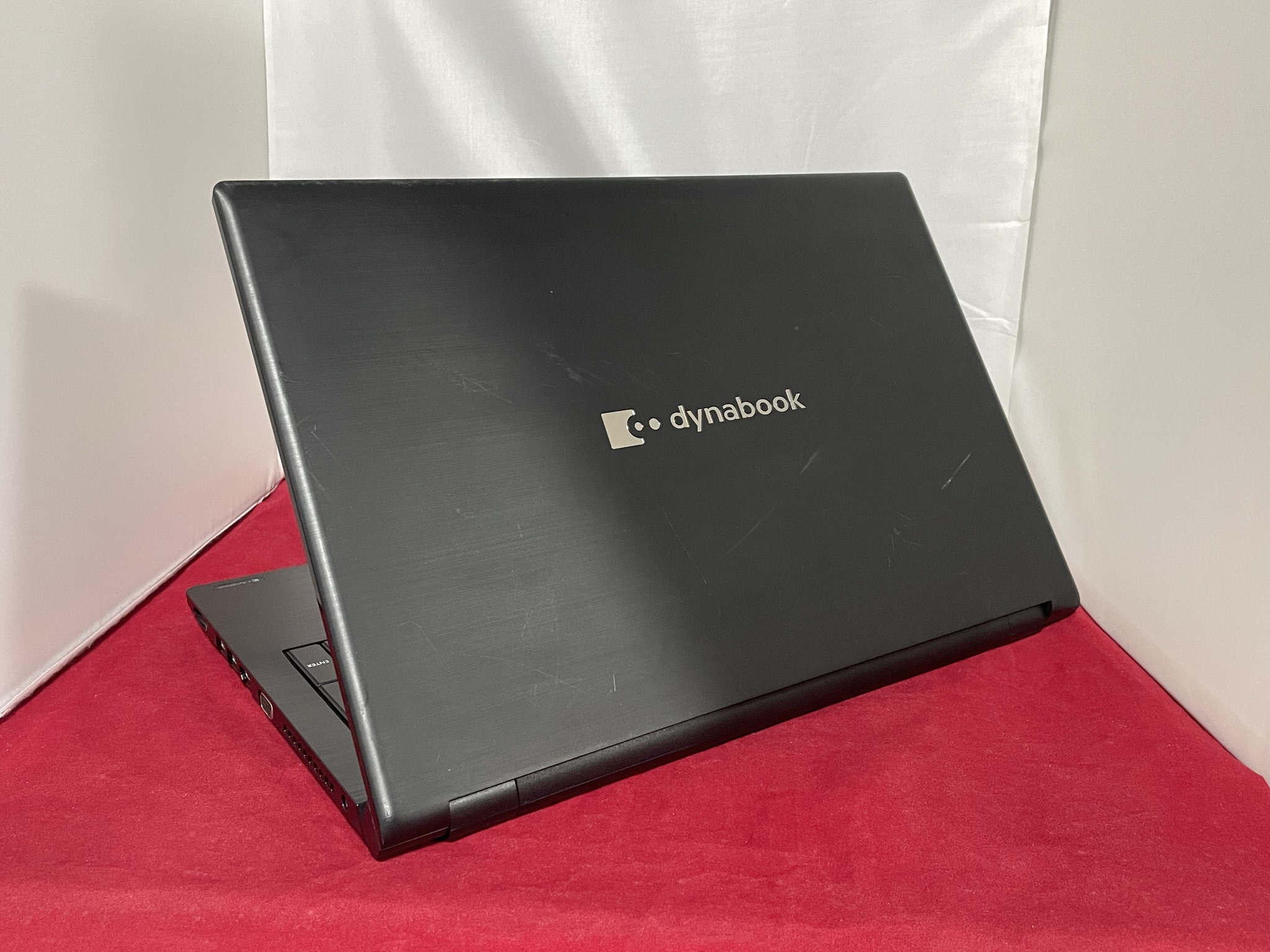 東芝 dynabook B55/J (Core i5 8250U 1.6GHz/4GB/SSD:256GB