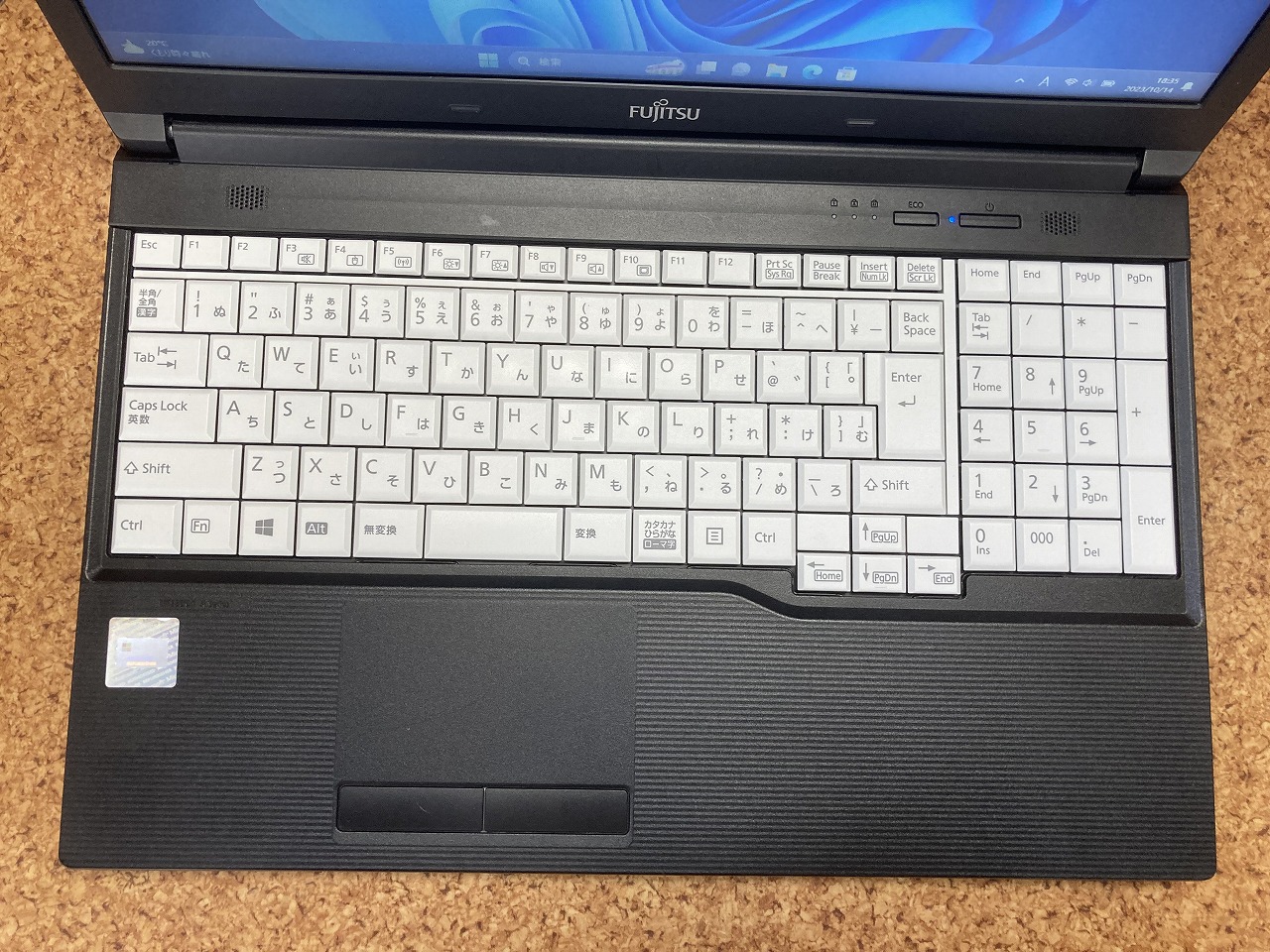 富士通 A576/N i3-6100U/8GB/128GB Amazon.co.jp: Fujitsu LIFEBOOK A576 6th Generation Core i3