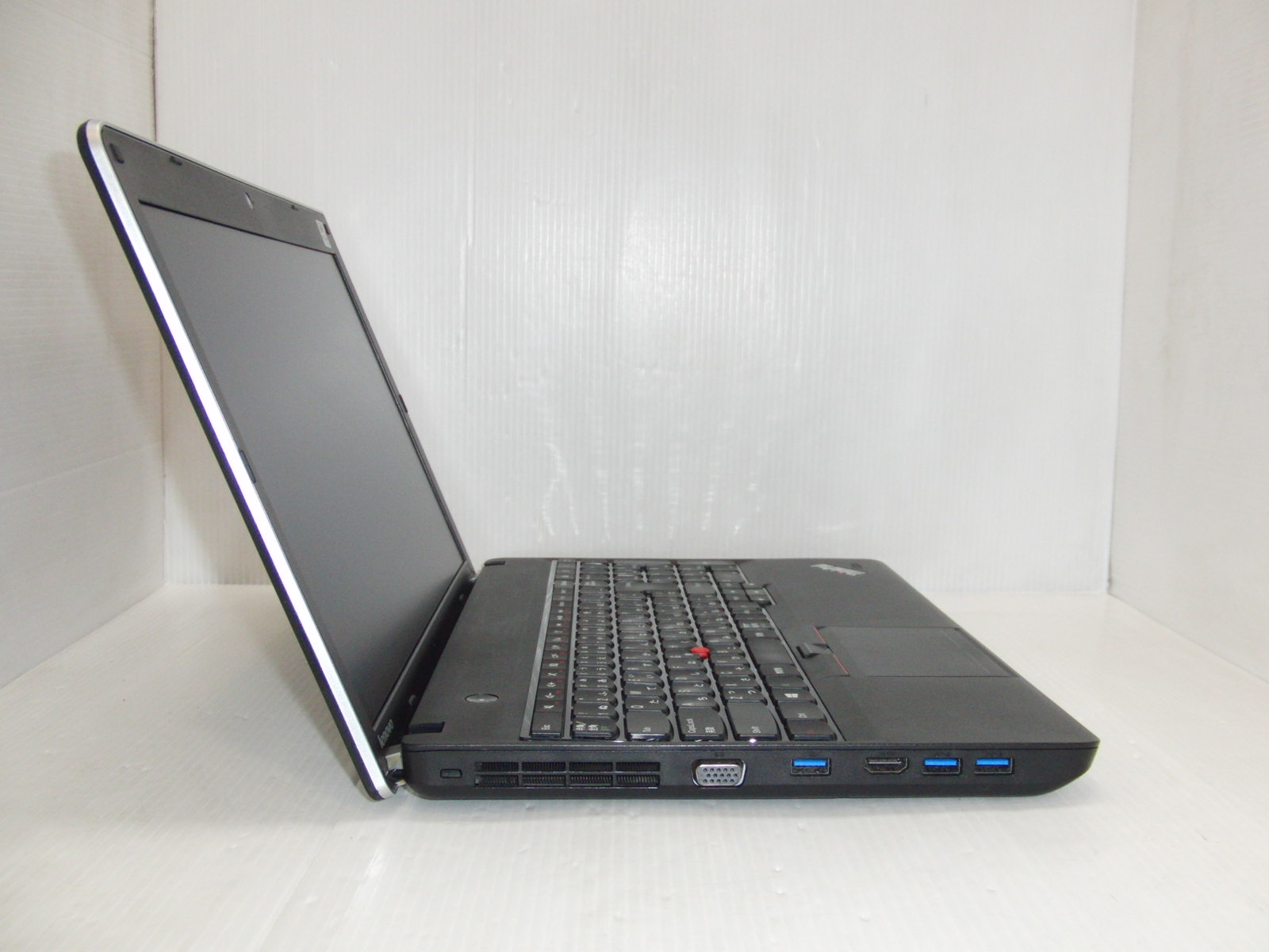 レノボ ノートパソコンE530c Windows10 大容量HDD レノボ ノートパソコンE530c Windows10 大容量HDD