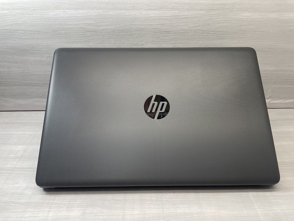 日本HP 250 G7(Core i5 1035G1 1.0GHz/8GB/SSD240GB) ☆第10世代