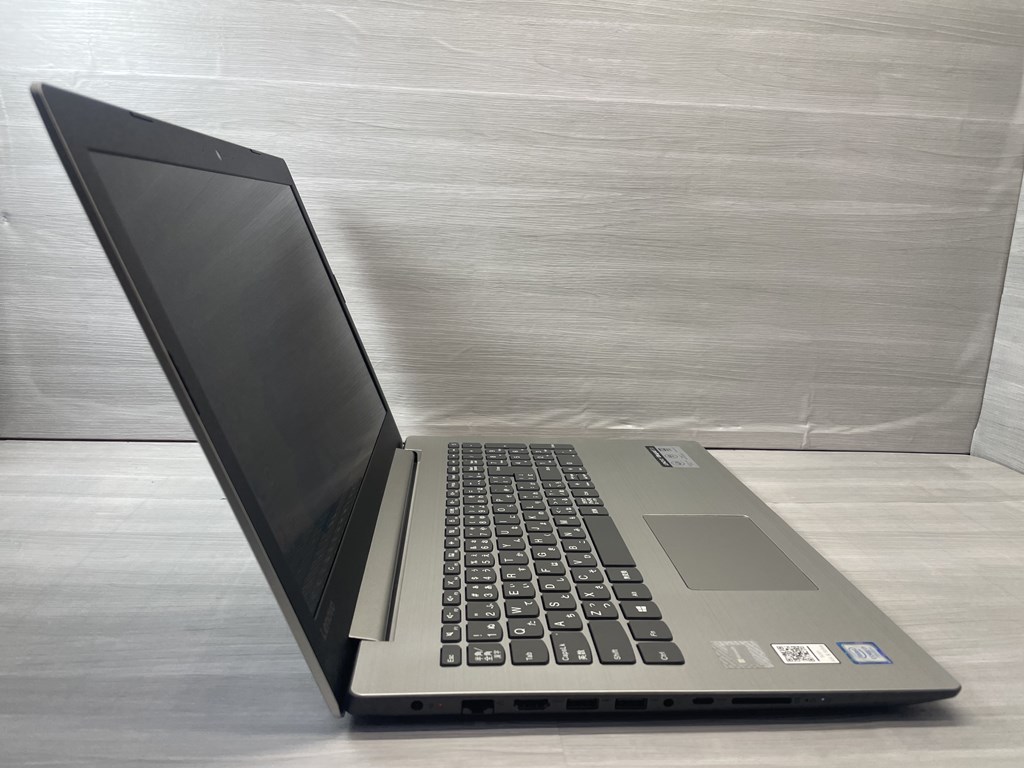 ideapad 330 Core i7 radeon 送料込み！ lenovo ideapad 330 (CPU：Core i7 7500U 2.7GHz/メモリ：8GB/SSD