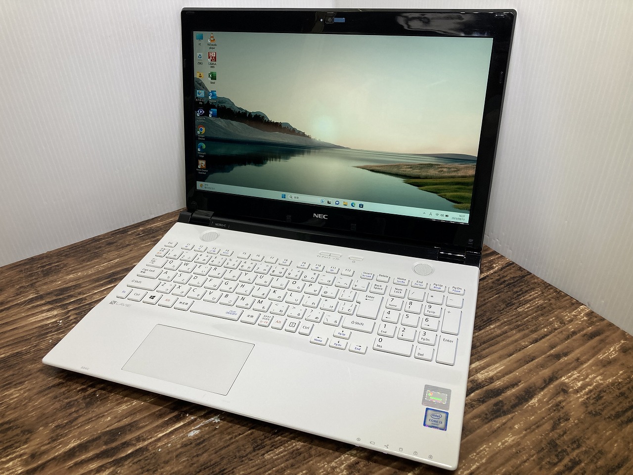 NEC LAVIE Note Standard NS350/C(CPU： Core i3 6100U 2.3GHz