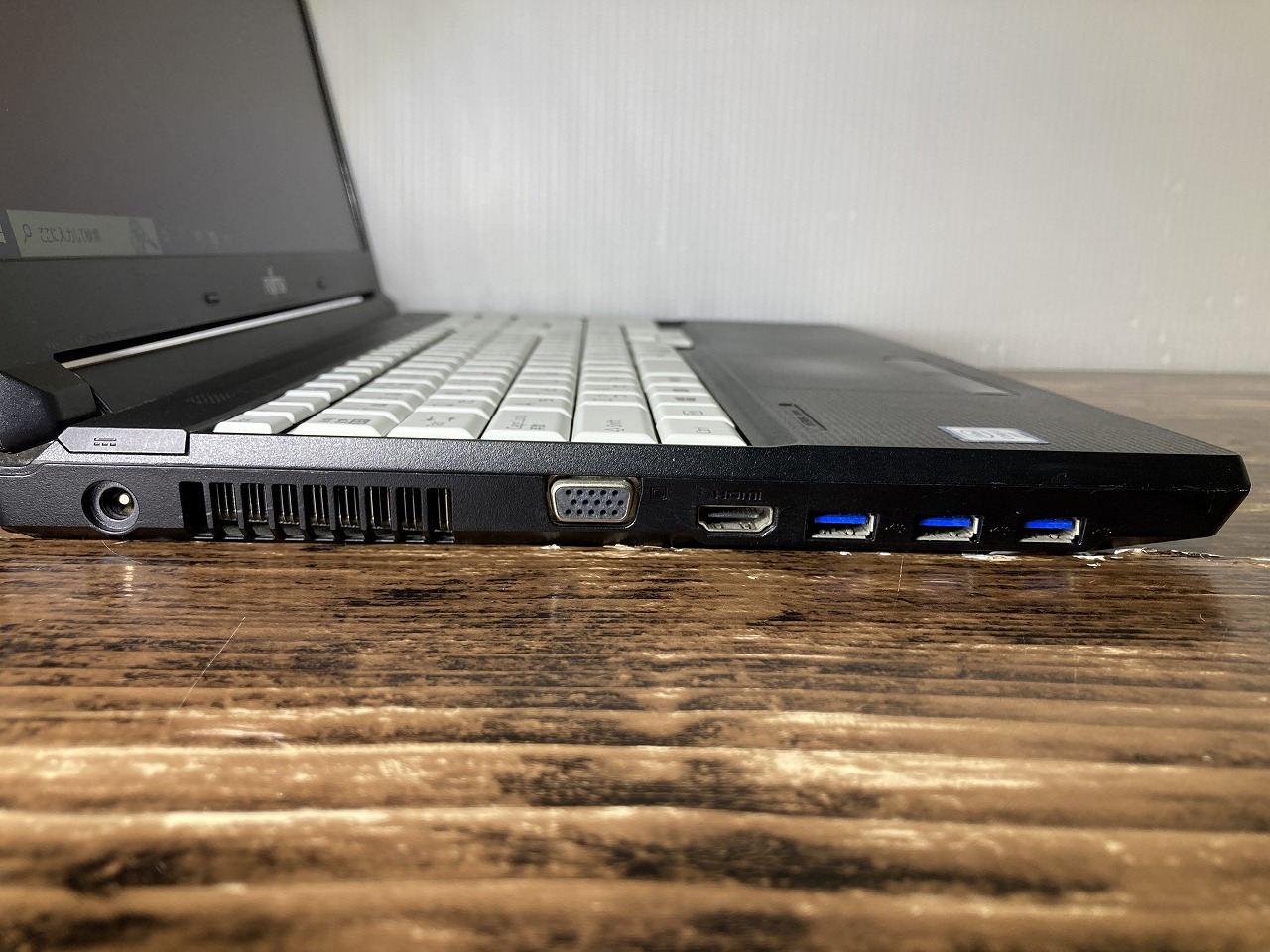 ノートパソコン windows11 オフィス付き core i3 A576/PX 富士通 LIFEBOOK A576/PX CPU：Core i3-6100U 2.3GHz / メモリ