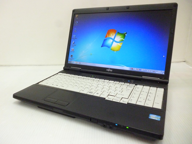 富士通 LIFEBOOK A572/E