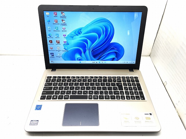 ASUS SonicMaster R543M