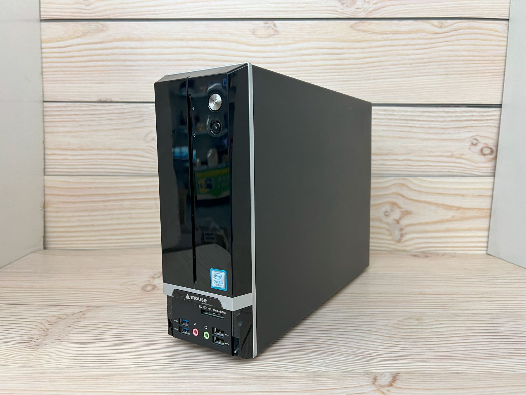 マウスコンピューター EGPI371DR20W10 (新品SSD 120 GB + HDD 2TB)

